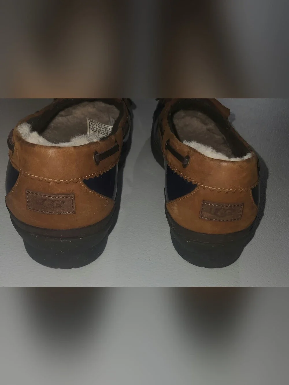 UGG Haylie Low Top Rain Shoes Size 10